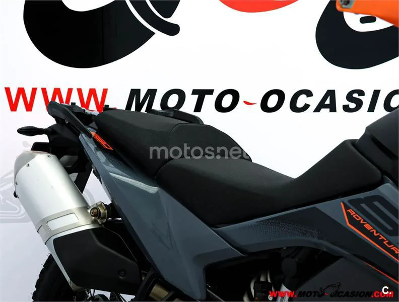 KTM 890 – Vista 11