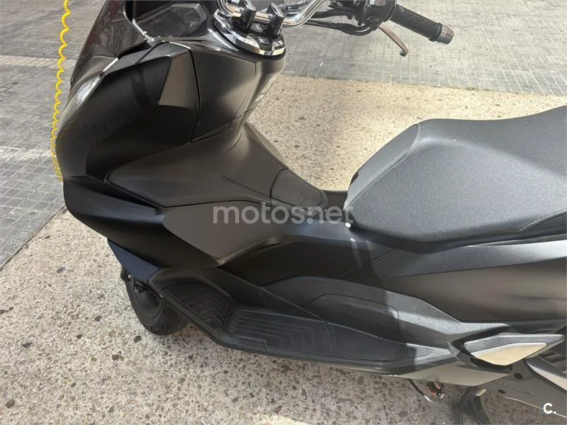 Honda PCX125 - Vista 5