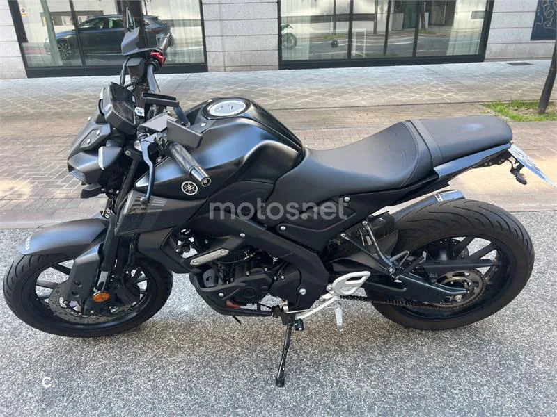 Yamaha MT-125 - Vista 4