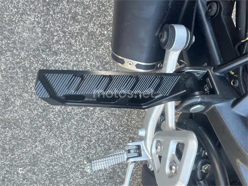 Yamaha MT-125 - Vista 5