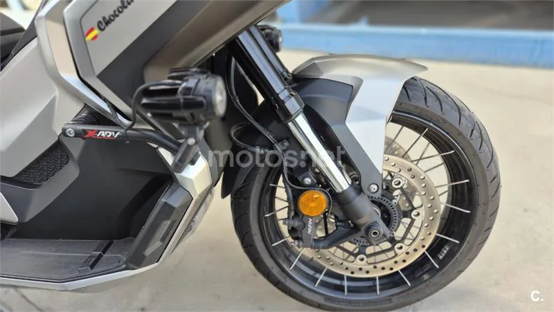 Honda X-ADV - Vista 5