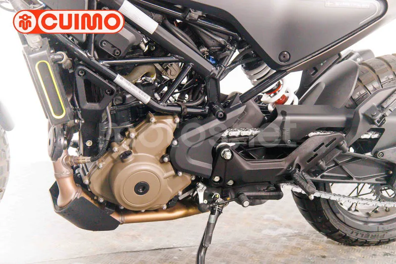 Husqvarna Svartpilen 401 - Vista 29