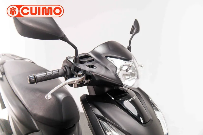 Honda Vision 110 - Vista 13