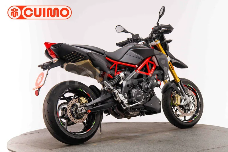 Aprilia Dorsoduro 900 – Vista 4