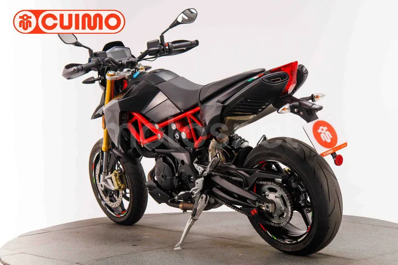 Aprilia Dorsoduro 900 – Vista 6