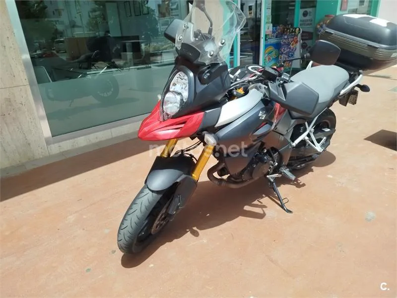 Suzuki V-Strom 1000 - Vista 3