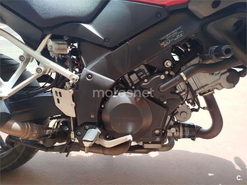 Suzuki V-Strom 1000 - Vista 7