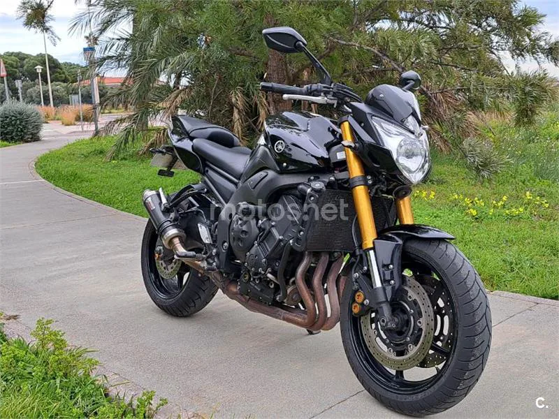 Yamaha FZ8 3800 € 2011 Castellón - 1