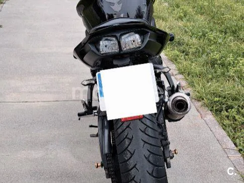 Yamaha FZ8 - Vista 7
