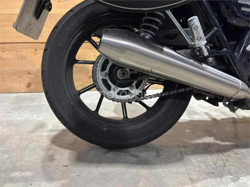 Triumph Speed Twin 900 - Vista 17