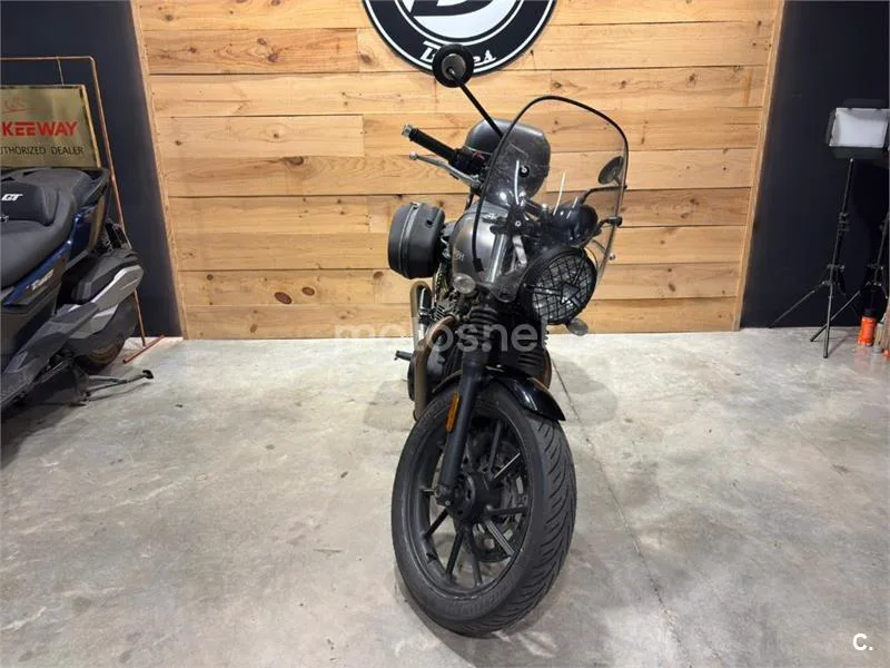 Triumph Speed Twin 900 - Vista 9