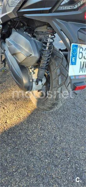 Kymco DTX 125 - Vista 8