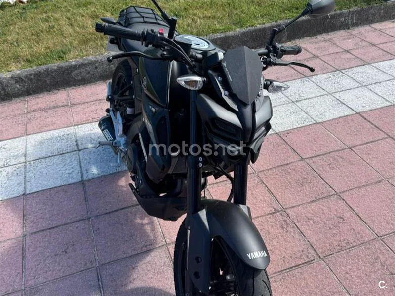 Yamaha MT-125 - Vista 4