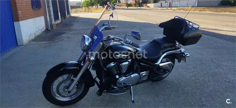 Kawasaki VN900 Classic - Vista 3