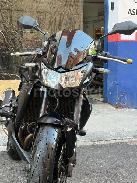 Kawasaki Z750 - Vista 5