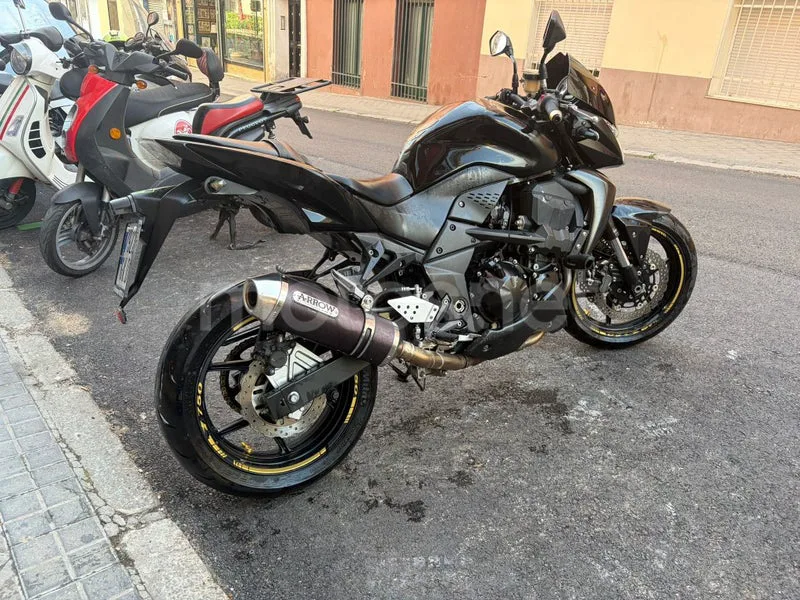 Kawasaki Z750 - Vista 7