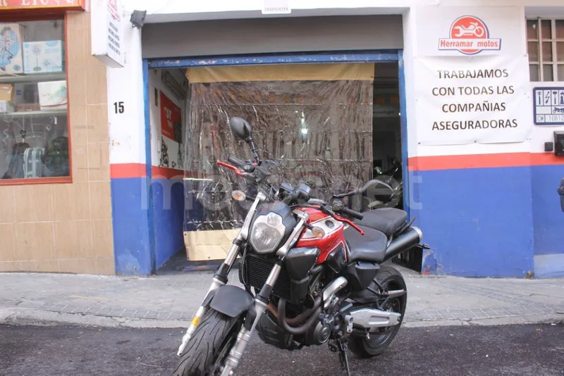 Yamaha MT-03 2999 € 2009 Madrid - 1