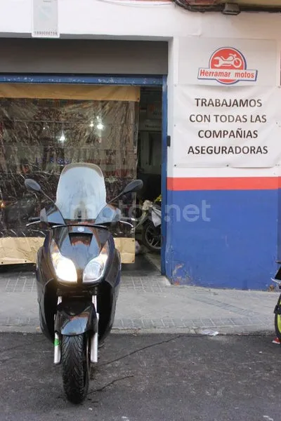 Piaggio X7 125 1350 € 2009 Madrid - 2