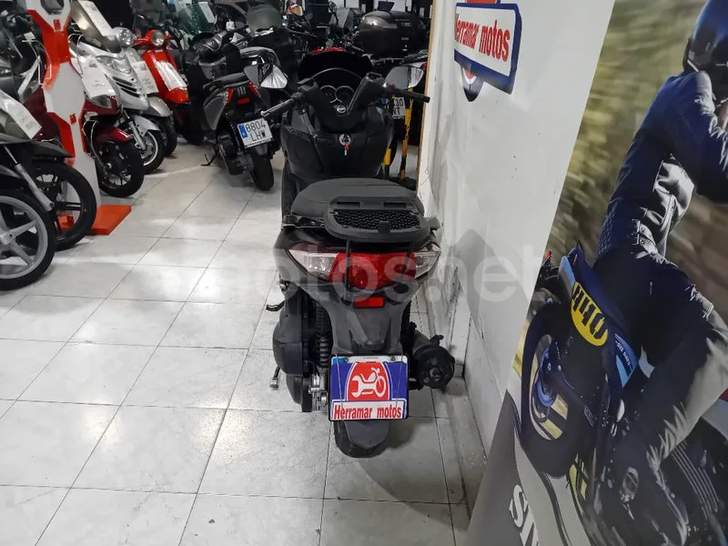 SYM Joymax 125 - Vista 3