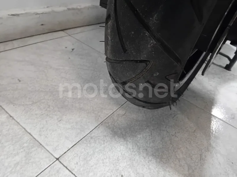 SYM Joymax 125 - Vista 10