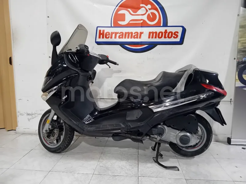Piaggio XEvo 125 1399 € 2008 Madrid - 1