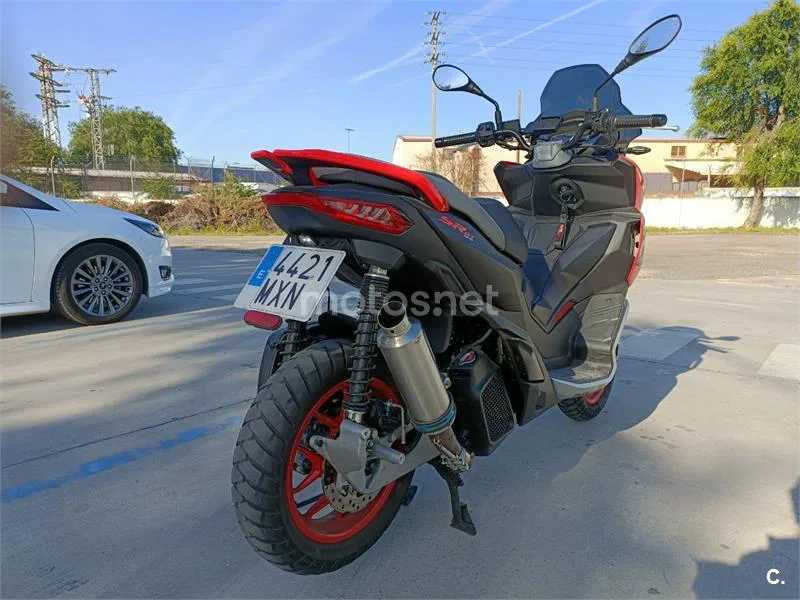 Aprilia SR GT 125 - Vista 7