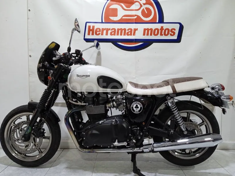 Triumph Thruxton 4999 € 2013 Madrid - 1
