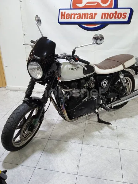 Triumph Thruxton 4999 € 2013 Madrid - 2