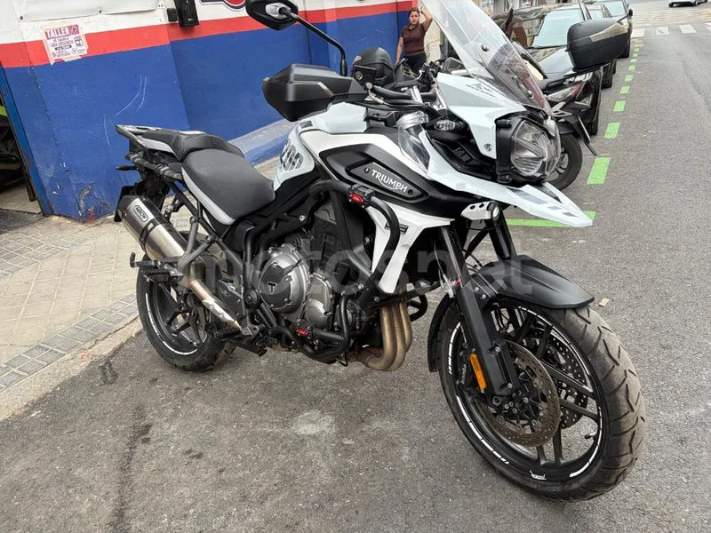 Triumph Tiger 1200 9999 € 2021 Madrid - 1