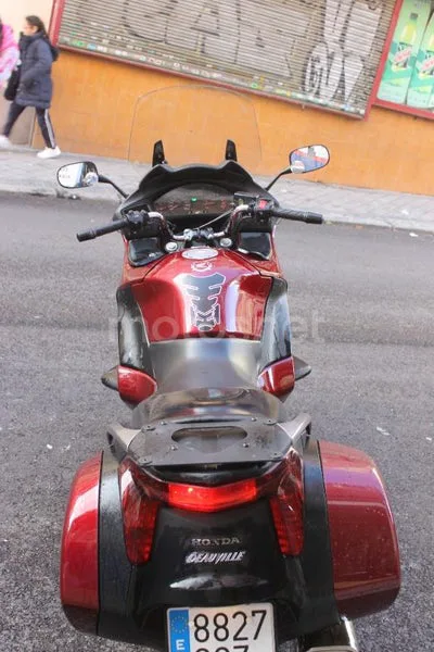Honda NT700V Deauville - Vista 7