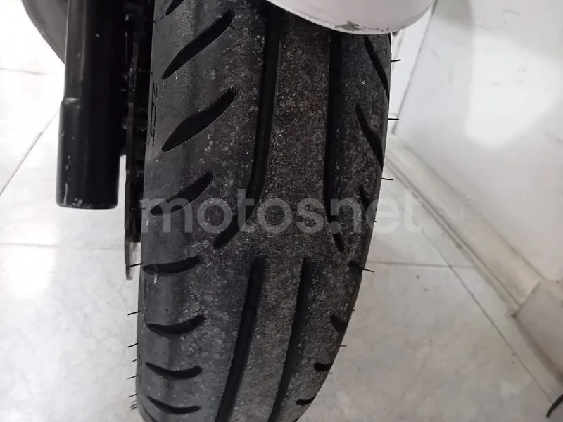 Kymco Grand Dink 125 - Vista 11