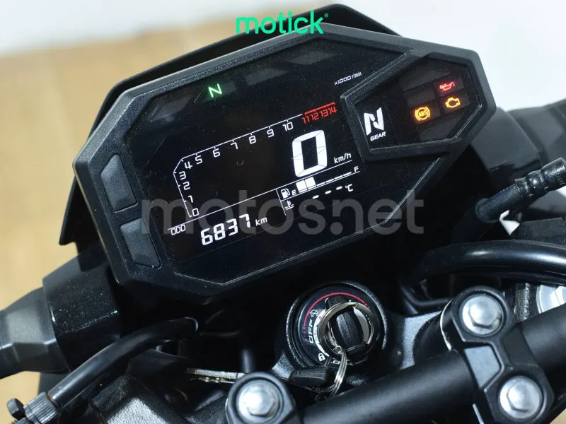 Kawasaki Z500 - Vista 5