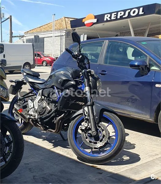 Yamaha MT-07 - Vista 4