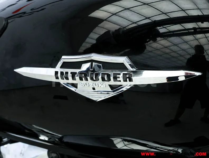 Suzuki Intruder C800 - Vista 8