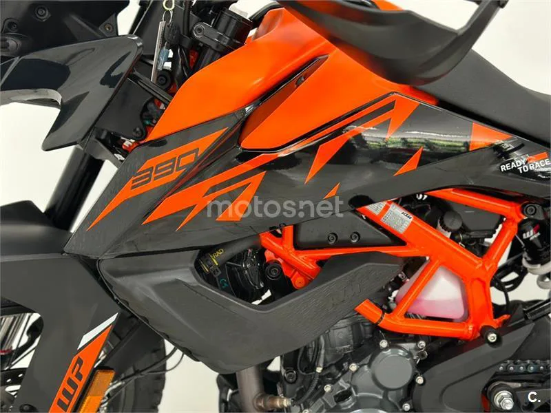 KTM 390 – Vista 18