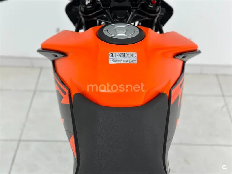 KTM 390 – Vista 8