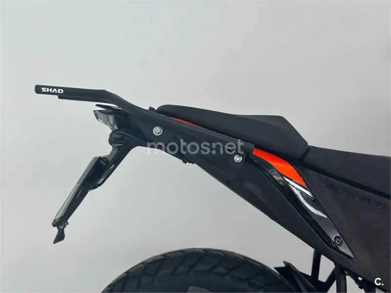 KTM 390 – Vista 9