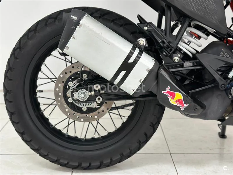 KTM 390 – Vista 10