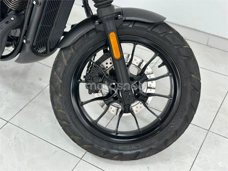Hyosung Aquila GV 125 S – Vista 14