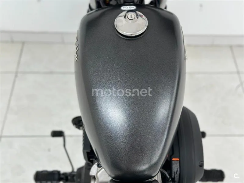 Hyosung Aquila GV 125 S – Vista 8
