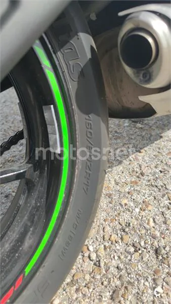 Kawasaki Ninja 650 - Vista 8