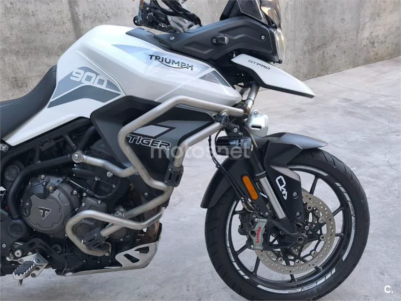 Triumph Tiger 900 - Vista 6