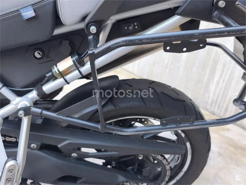Triumph Tiger 900 - Vista 9