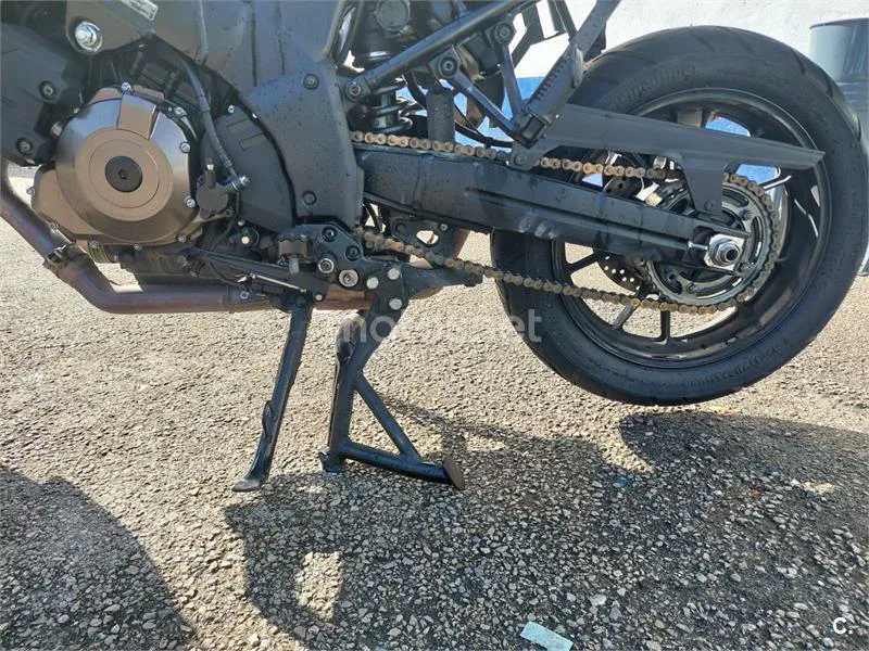 Suzuki V-Strom 1050 - Vista 13