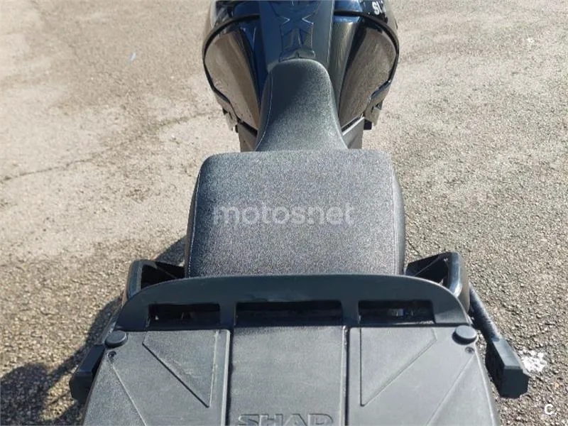 Suzuki V-Strom 1050 - Vista 6