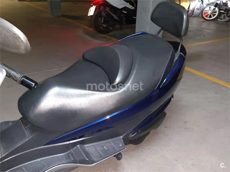 Suzuki Burgman 125 - Vista 10