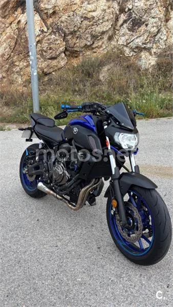 Yamaha MT-07 - Vista 6