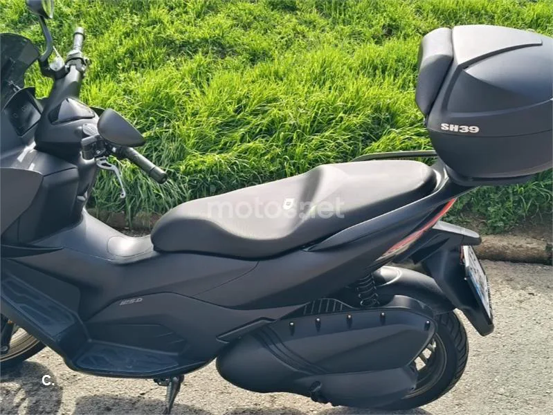 Zontes 125 D - Vista 5