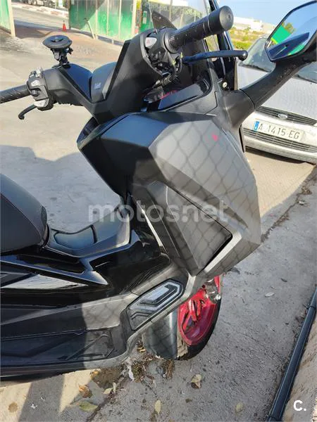 Honda Forza 125 - Vista 6