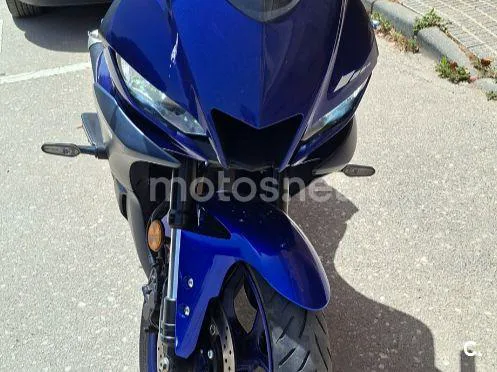 Yamaha YZF-R3 - Vista 4